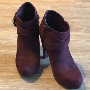 G by Guess Plum Colored Heels